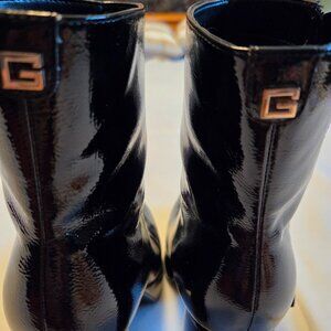 Y2K Guess Black Patent Leather Platform Boots 8M 4 Inch Heels Side Zip
